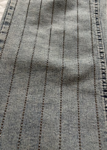 Gri Çizgili Kadın Midi Boy Denim Pantolon - Görsel 2