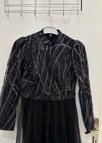 Uzun Kollu Siyah Gotik Abiye Elbise - Görsel 2