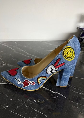 Nakışlı Kot Topuklu Stiletto Kadın Ayakkabı - Görsel 4