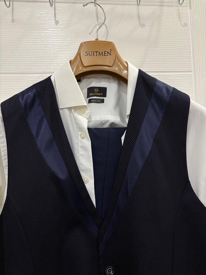 Lacivert Düğmeli Erkek Takım Elbise - Görsel 4