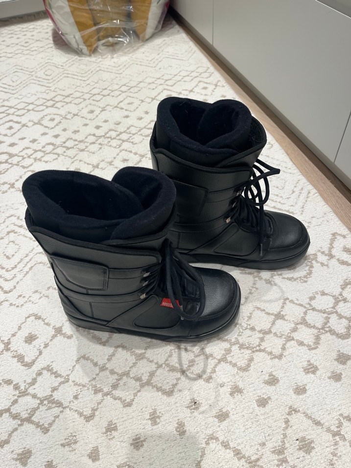 Rossignol snowboard bot - Görsel 2