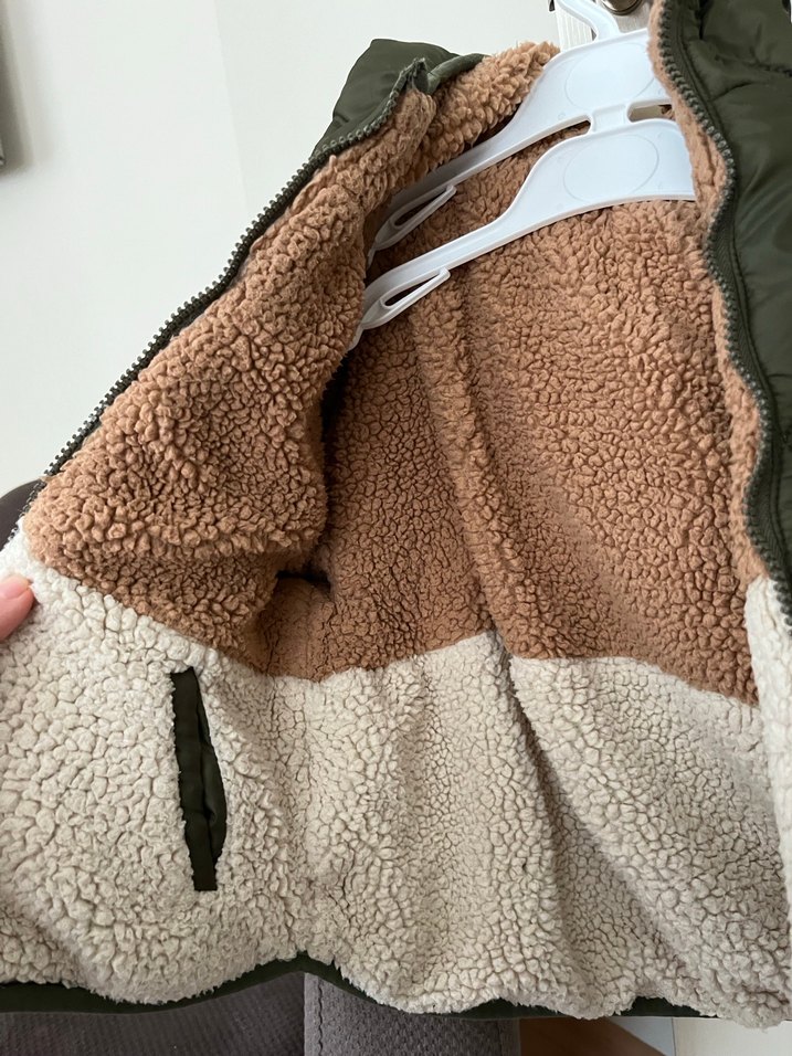 Kapüşonlu Erkek çocuk Mont - Görsel 2