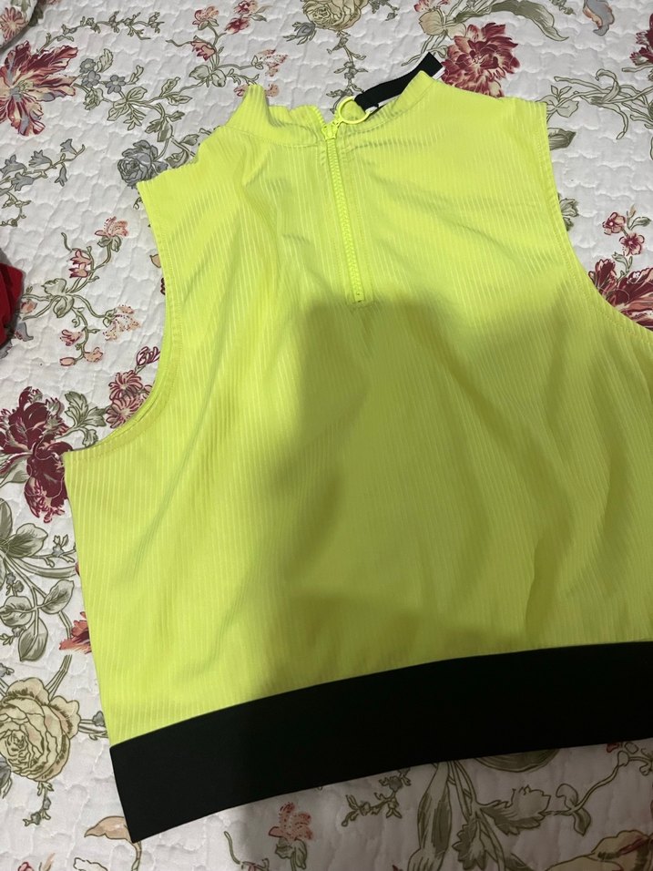 PUMA Sarı Yüksek Yakalı Kadın Spor Atlet - Görsel 4