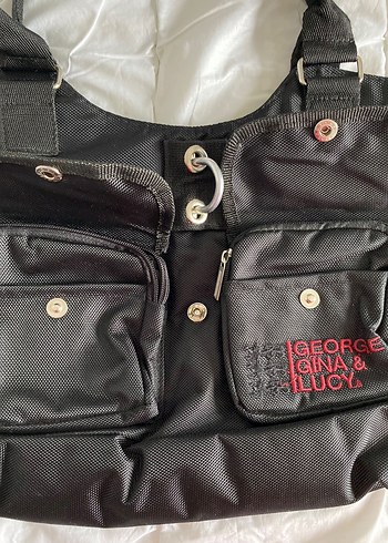 George gina lucy canta - Görsel 7