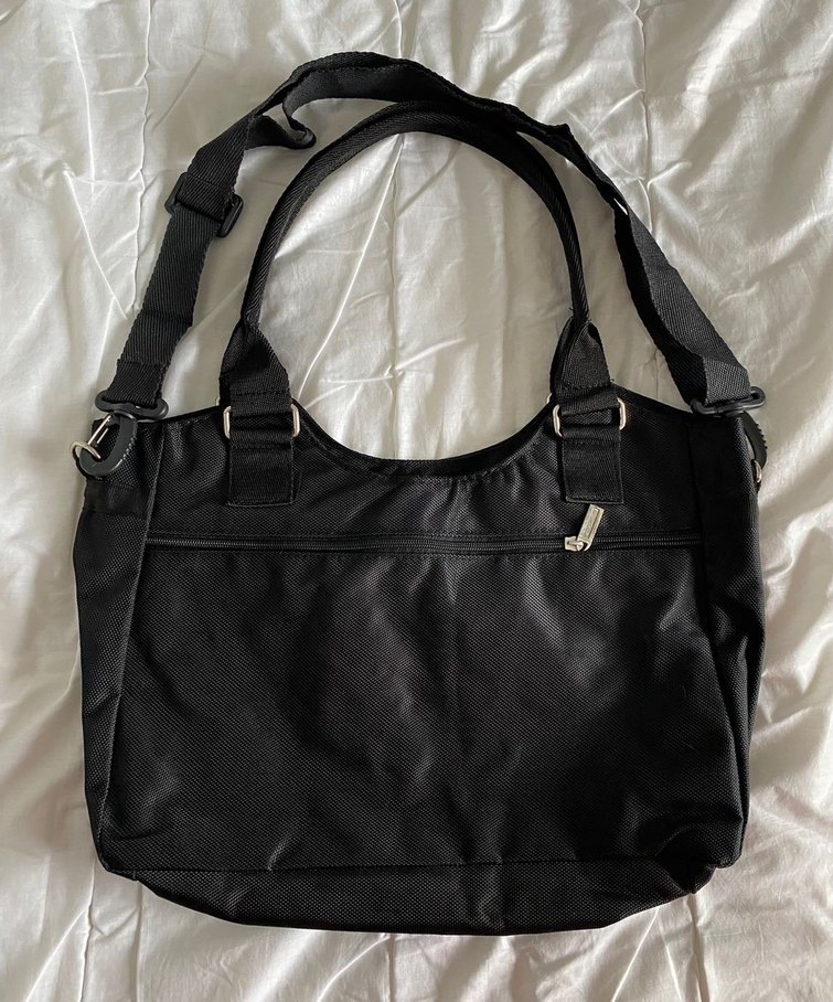 George gina lucy canta - Görsel 4