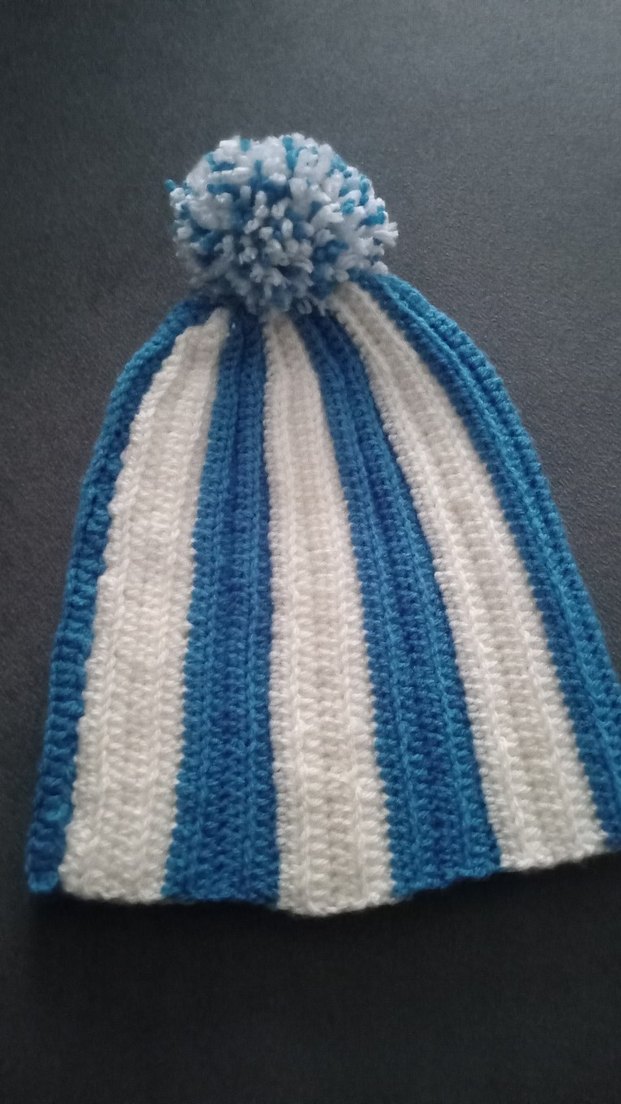 Mavi Beyaz Çizgili Kadın Örgü Bere - Görsel 2