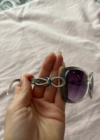 Şeffaf Gri Retro Kadın Güneş Gözlüğü - Görsel 3