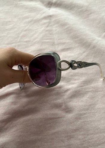 Şeffaf Gri Retro Kadın Güneş Gözlüğü - Görsel 4