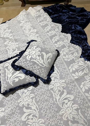 Beyaz İşlemeli Geleneksel Dantel Runner - Görsel 6