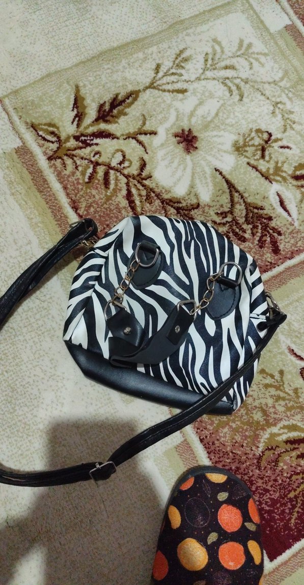 Zebra Desenli Siyah Kadın Omuz Çantası - Görsel 3