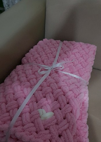 Nakışlı Pembe Çocuk Örgü Battaniye - Görsel 3