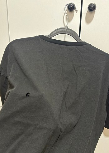 Siyah Baskılı  Tişört - Görsel 2