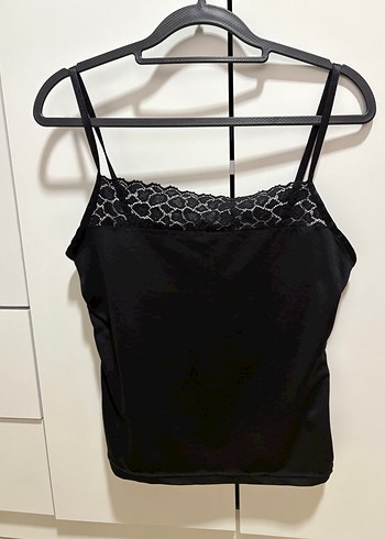 Dantel Detaylı İnce Askılı Kadın Atlet - Görsel 2