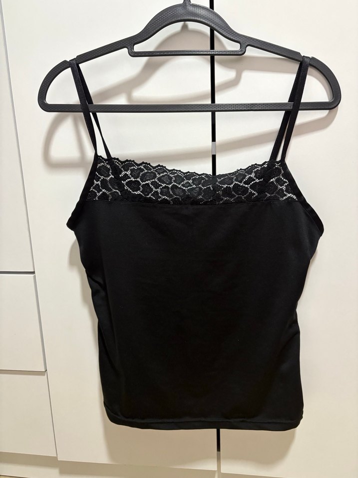 Dantel Detaylı İnce Askılı Kadın Atlet - Görsel 2