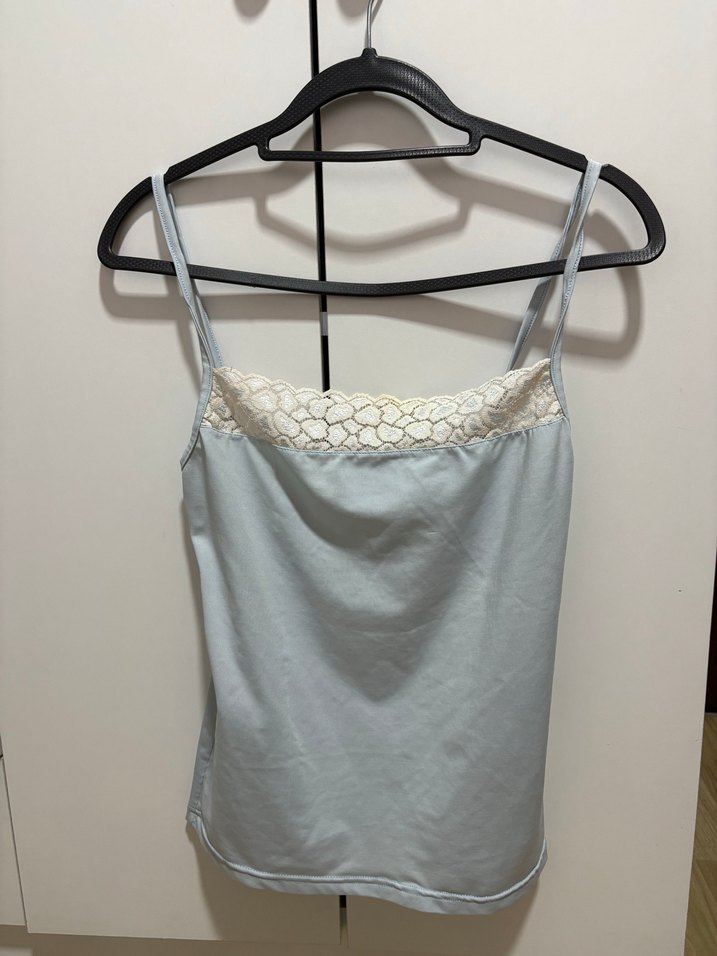 Dantel Detaylı İnce Askılı Kadın Atlet - Görsel 3