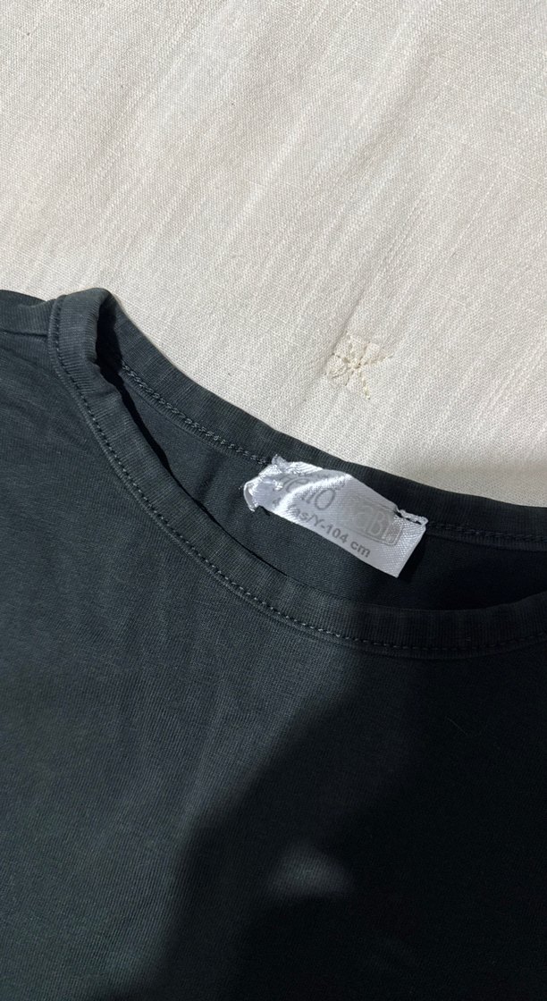 Kız Çocuk Siyah Keten Kısa Kollu Tişört - Görsel 2