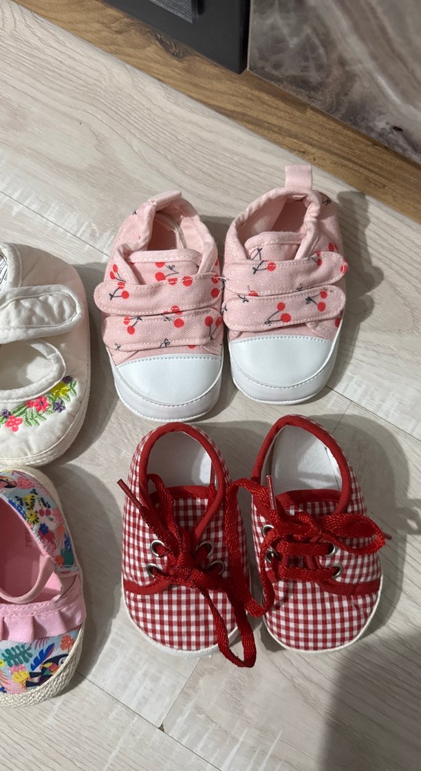 Kız Bebek Nakışlı Renkli Pamuklu İlk Adım Ayakkabıları - Görsel 3