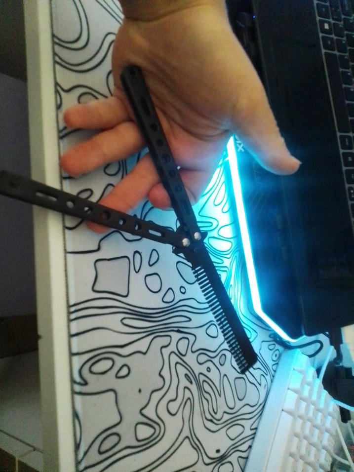 Siyah Kelebek Bıçağı - Görsel 3