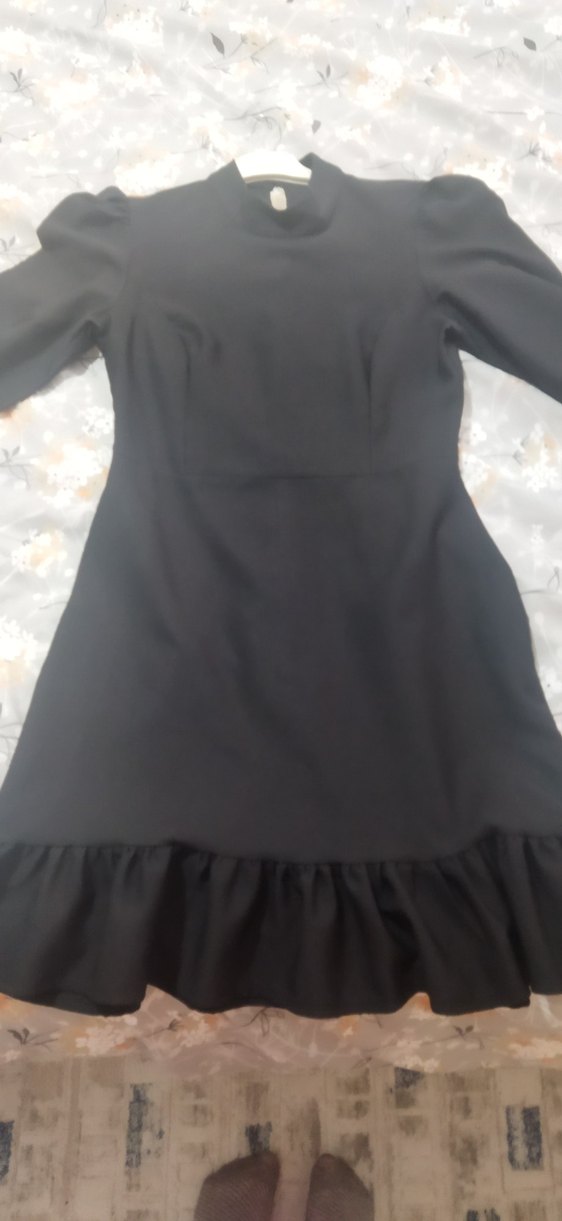 Uzun Kollu Siyah Kısa Şık Elbise - Görsel 2