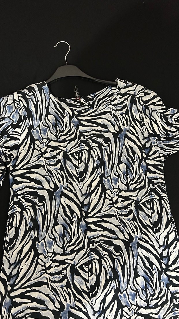 Kadın Zebra Desenli Uzun Kollu Uzun Elbise - Görsel 2