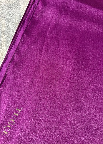 TUĞÇE Saten Eşarp - Görsel 3