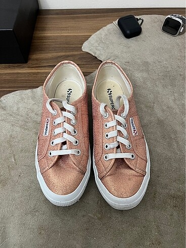 37 Beden Superga Sneakers