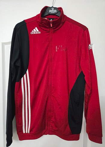 Adidas ürünü