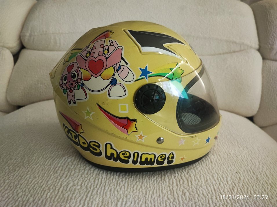 Çocuk Motosiklet Kaskı - Görsel 3