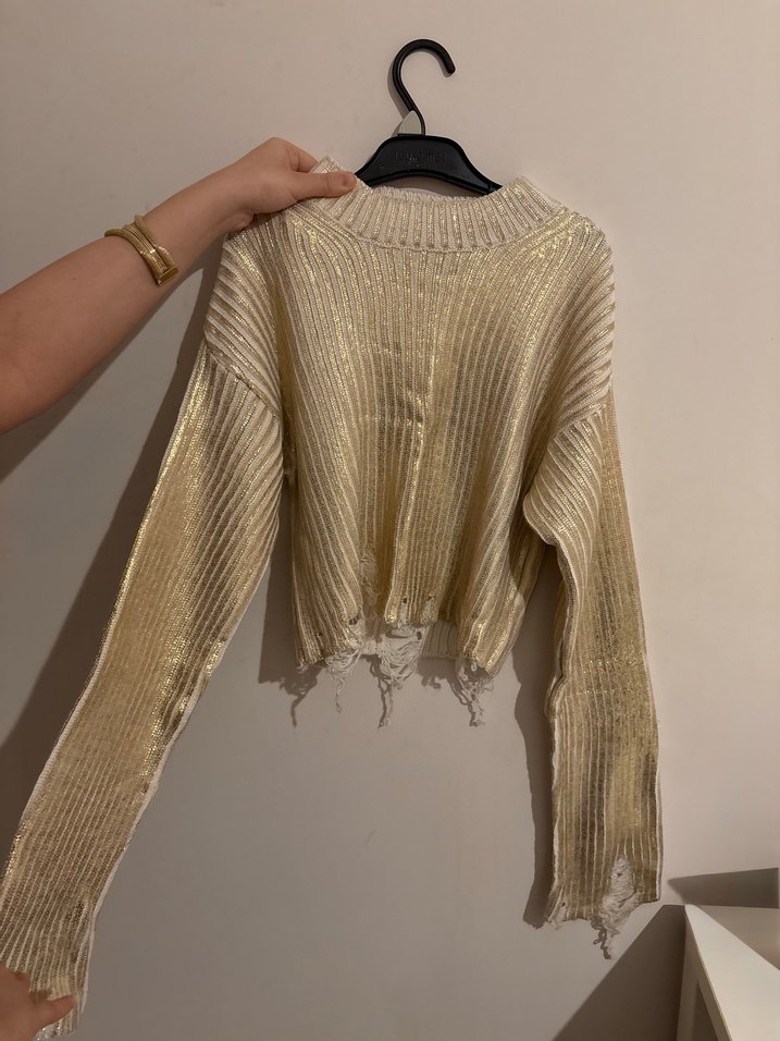 Altın Renkli Örgü Kadın Kazak - Görsel 2