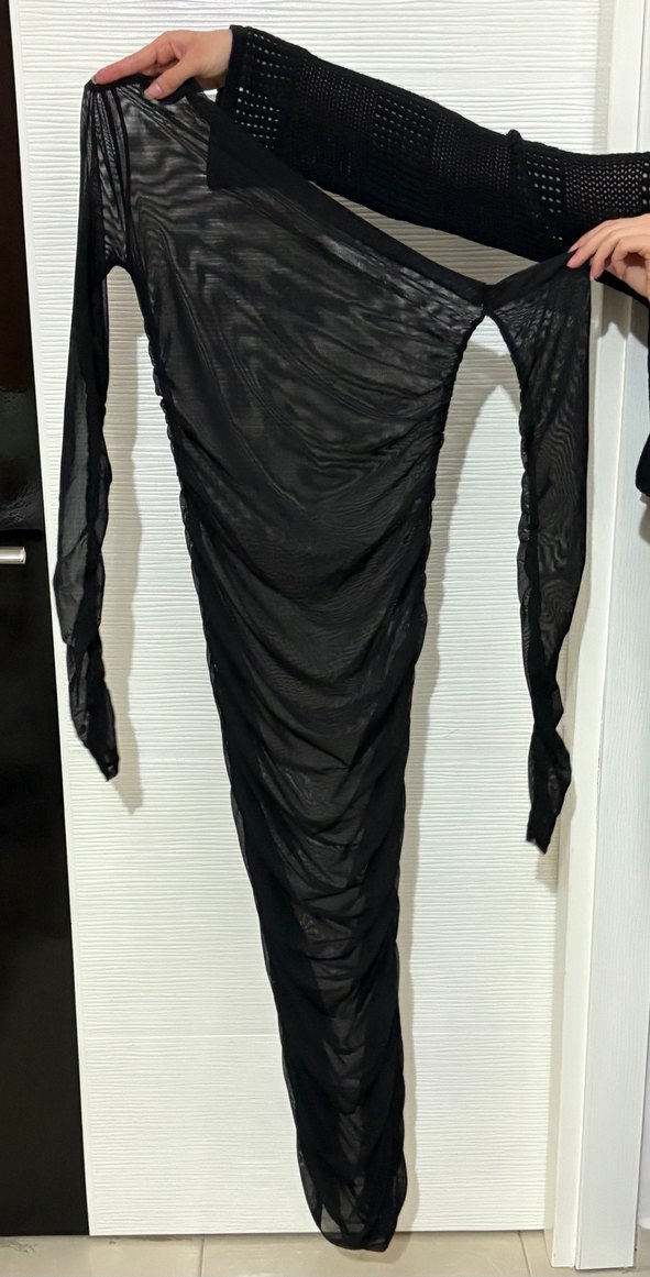 Uzun Siyah transparan içi astarlı uzun kollu elbise - Görsel 2