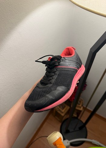 Kırmızı Siyah Elastik Bağcıklı Kadın Spor Ayakkabı - Görsel 3