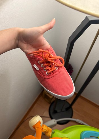 Levi's Kırmızı Bağcıklı Kadın Spor Ayakkabı - Görsel 2