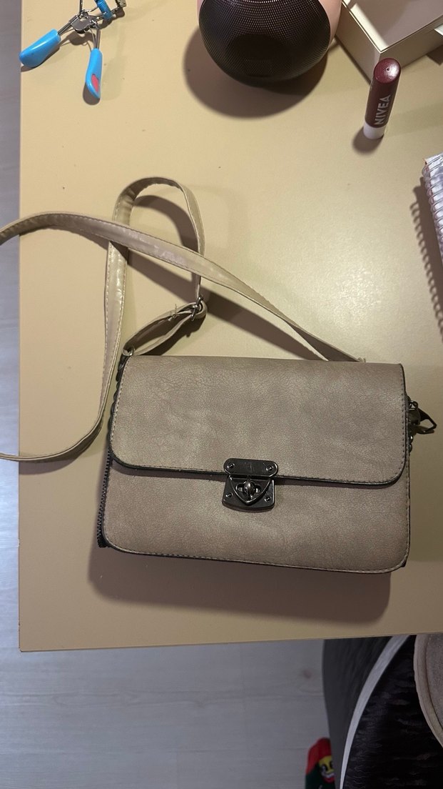 Gri Deri Tokalı Kadın Çanta - Görsel 3