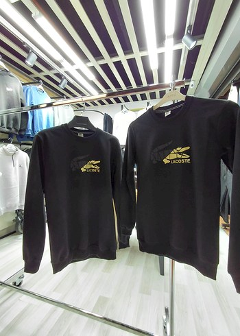 Lacoste Siyah Sweatshirt Velcro Detaylı - Görsel 2