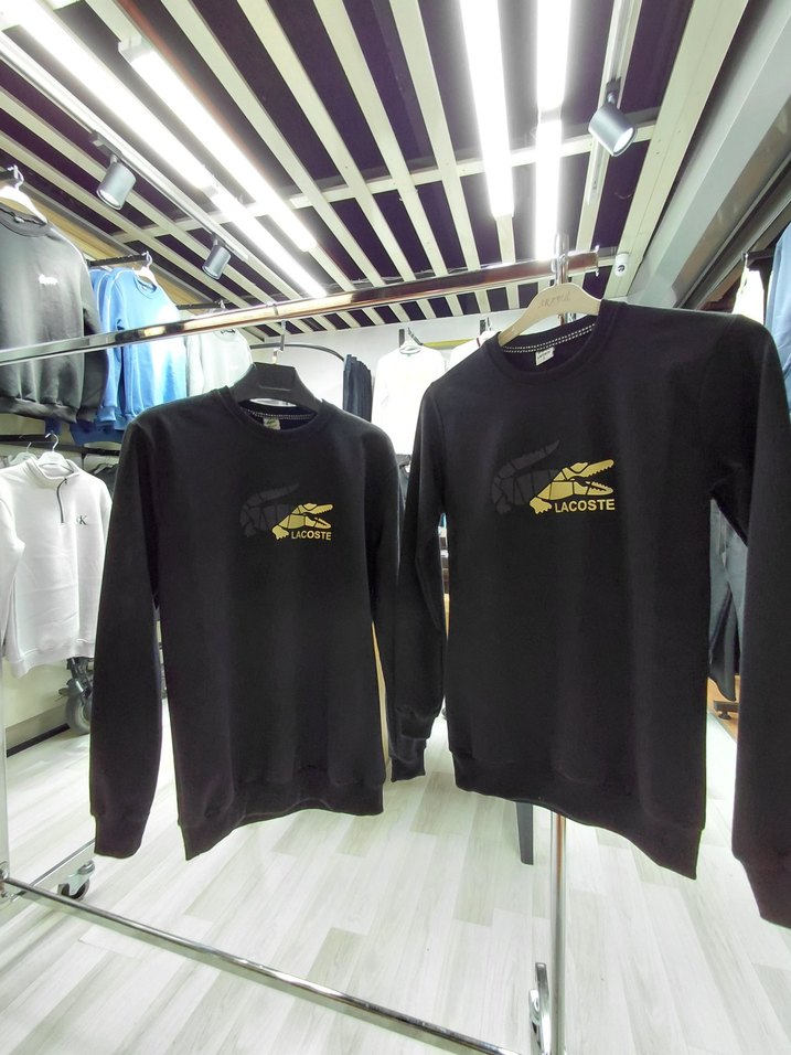 Lacoste Siyah Sweatshirt Velcro Detaylı - Görsel 2