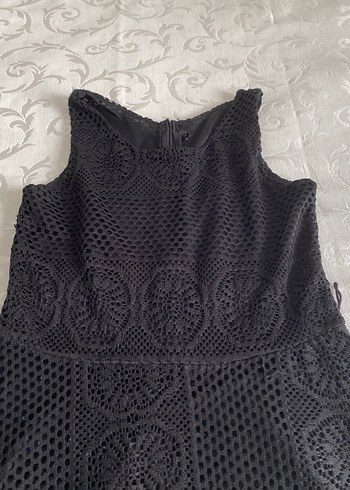 Dantel Detaylı Siyah Uzun Gösterişli Elbise - Görsel 2