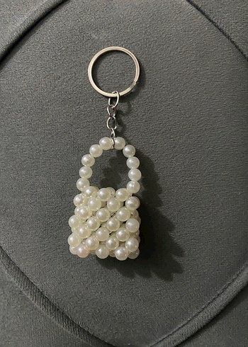 İnci Boncuklu Beyaz Kadın Anahtarlık - Görsel 2