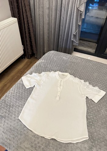 Dantel Detaylı Beyaz Kadın Bluz - Görsel 3