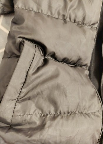 Siyah Fermuarlı Kadın Kışlık Mont - Görsel 3