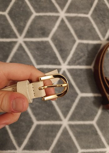 Bej ve kahverengi deri tokalı kadın kemer hiç kullanılmamış - Görsel 2