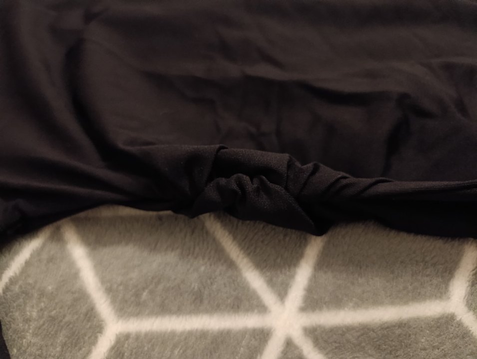 dar omuzdan ve yandan büzgülü Siyah Uzun Kollu body - Görsel 3