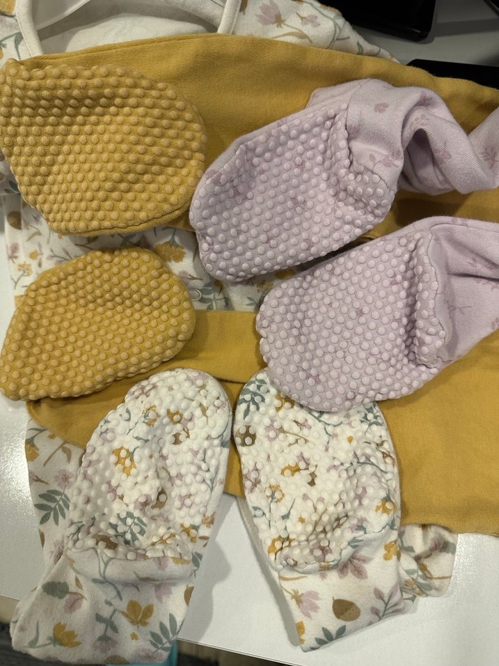 Çiçek Desenli Beyaz Bebek Kız Tulum - Görsel 5