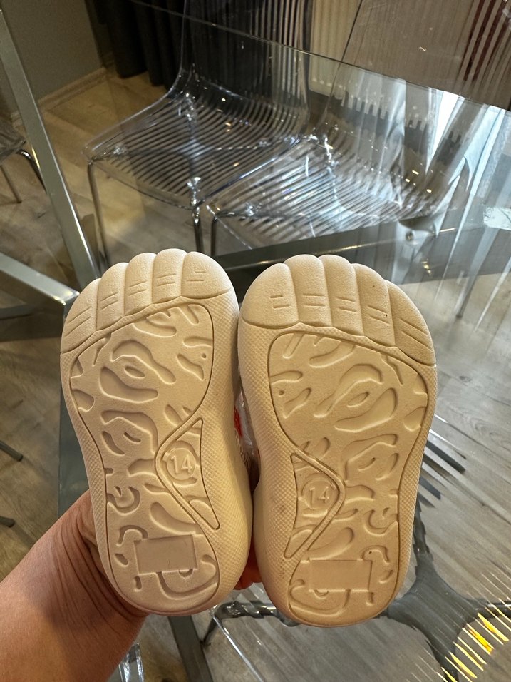 Renkli Baskılı Beyaz Erkek Bebek İlk Adım Ayakkabısı - Görsel 2