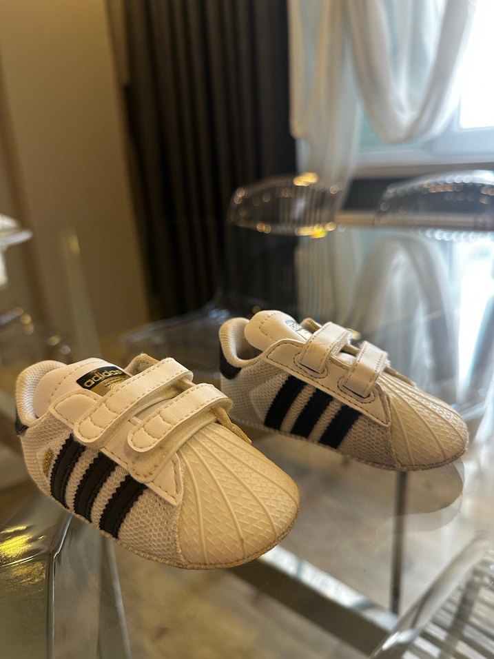 Çocuk Beyaz Adidas Cırt Cırtlı Spor Ayakkabı panduf - Görsel 2