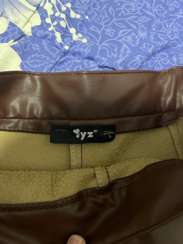 Kahverengi deri şort - Görsel 2