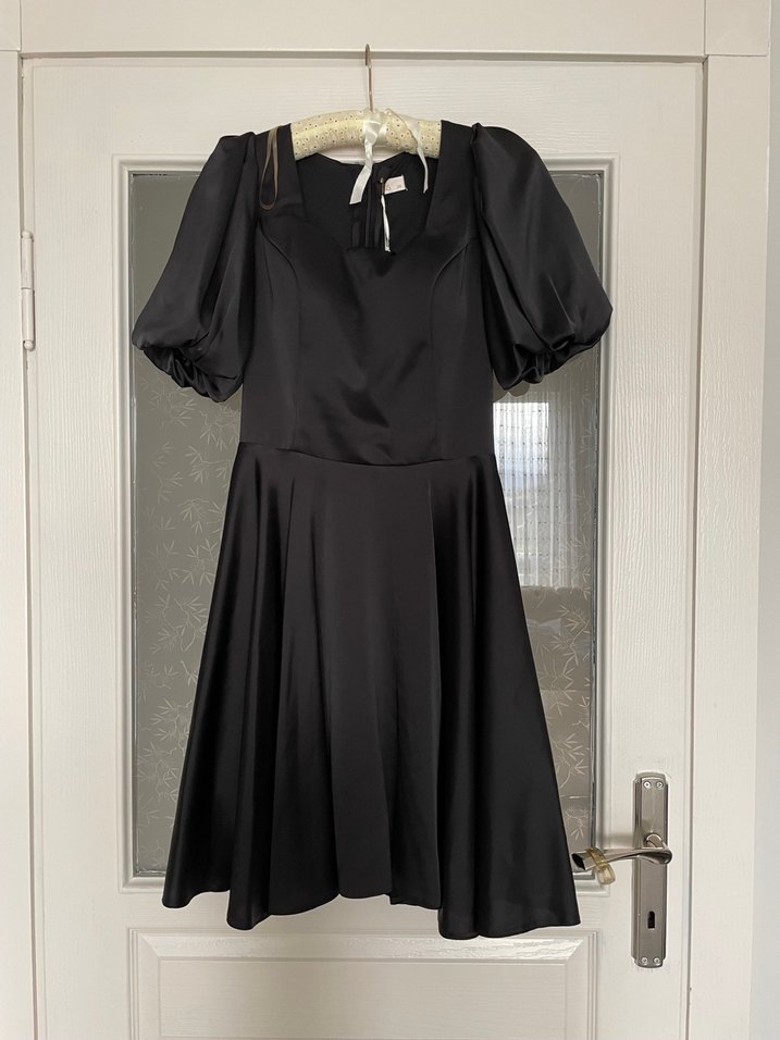 Siyah Pilili Midi Gotik Elbise - Görsel 2