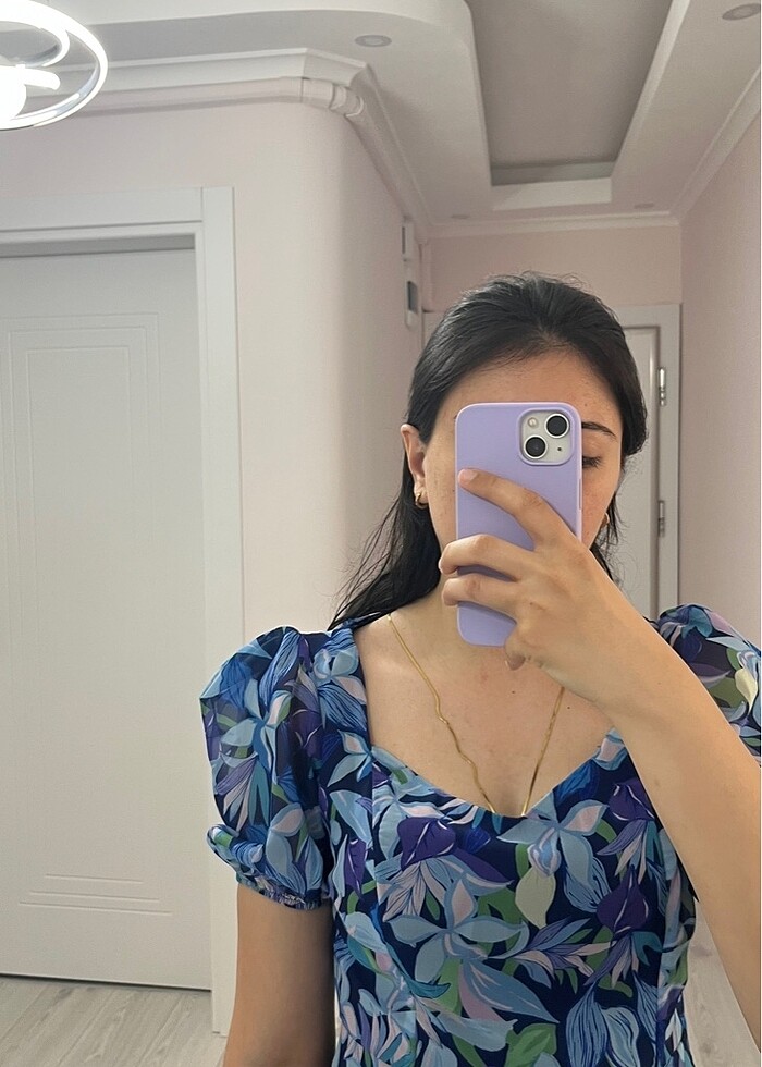 Çiçekli elbise - Görsel 2