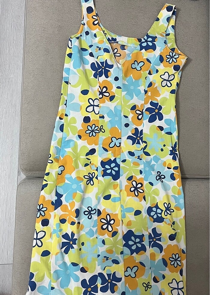 Çiçekli elbise - Görsel 2