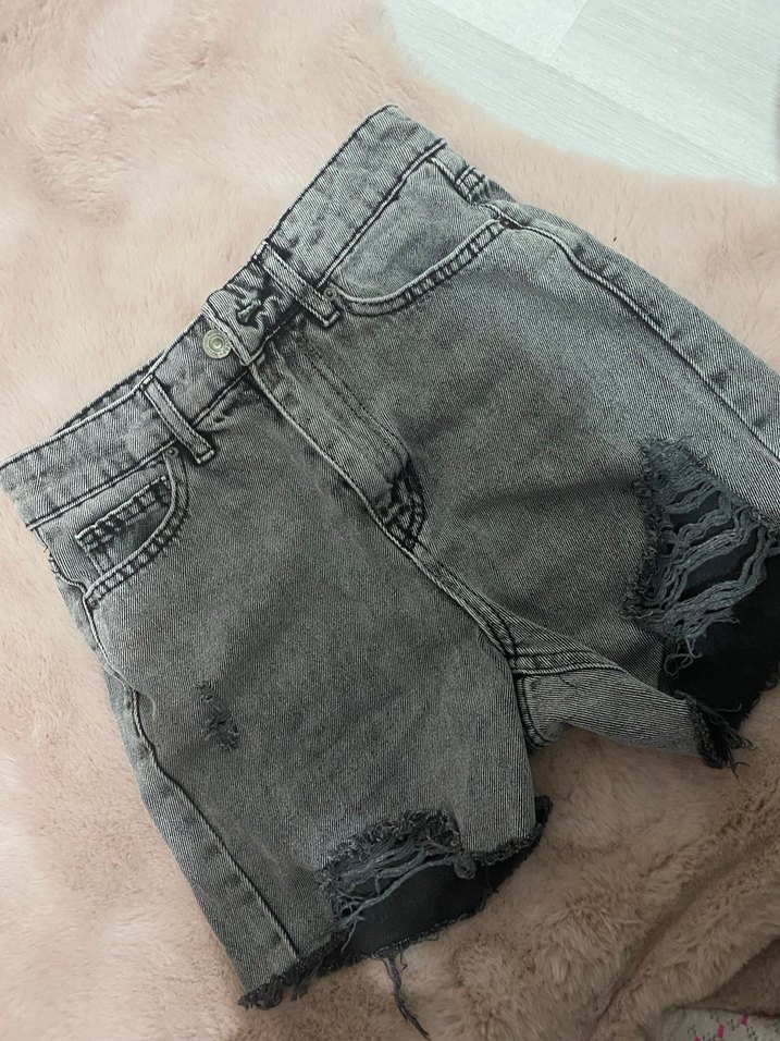 Gri kot Yırtık şort - Görsel 2