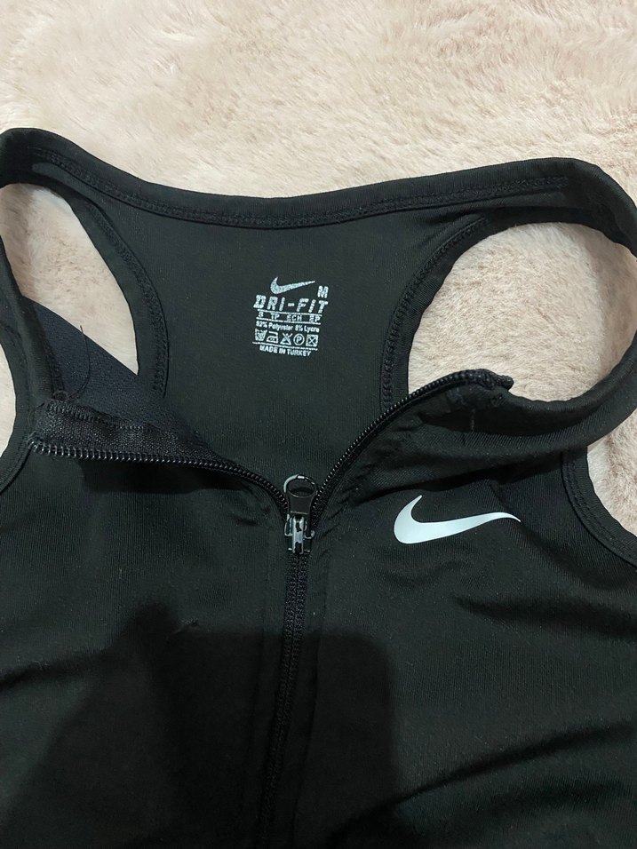 Nike Siyah Fermuarlı crop - Görsel 3